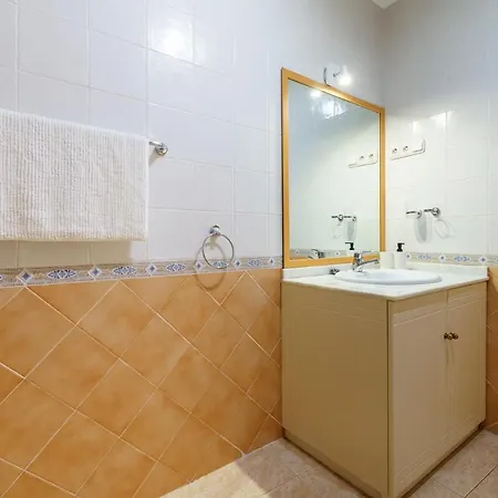 Ct 143 - La Cala Boulevard - Ii Apartment